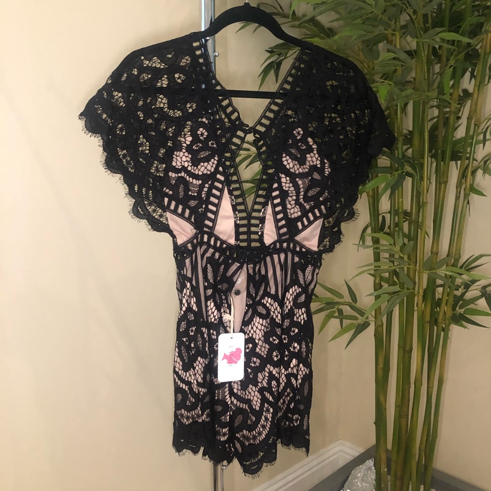 Romper - Picture 2 of 2